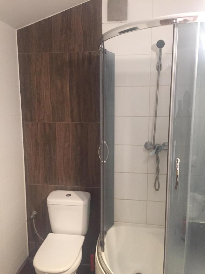 Samodzielny Pokoj W Wygodnym Domu Z Parkingiem Apartment เพียเซตชโน ภายนอก รูปภาพ