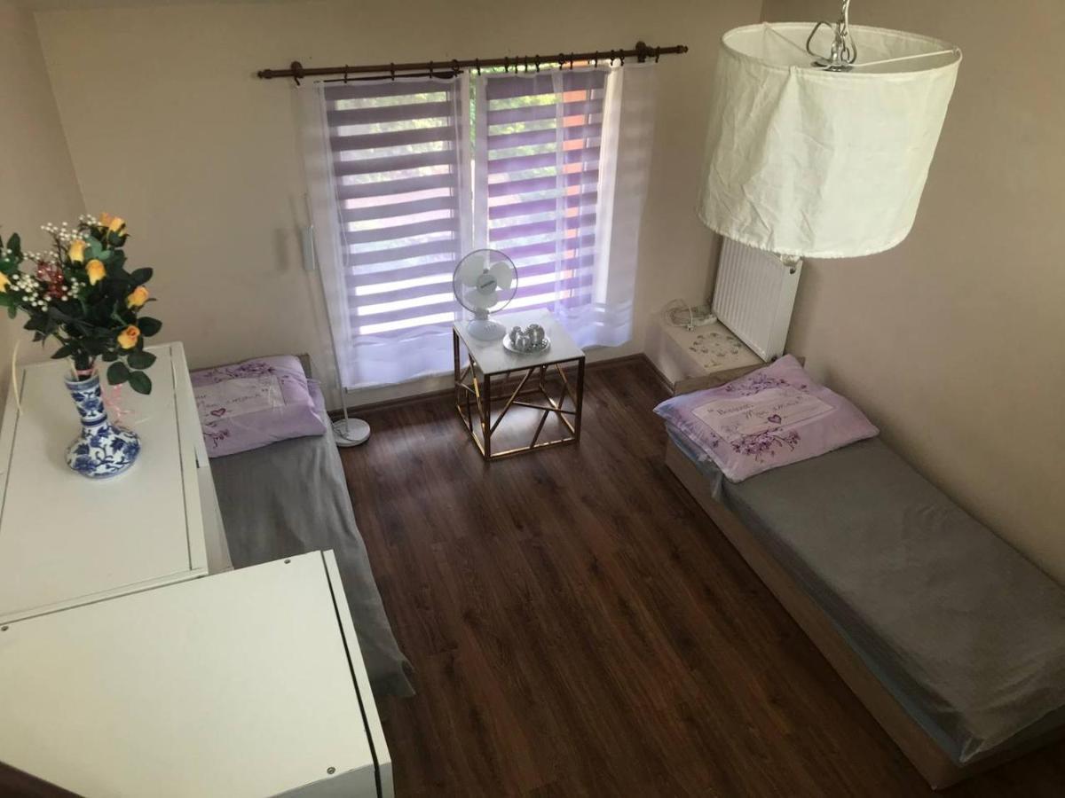 Samodzielny Pokoj W Wygodnym Domu Z Parkingiem Apartment เพียเซตชโน ภายนอก รูปภาพ